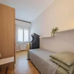 Enrico Apartmán *